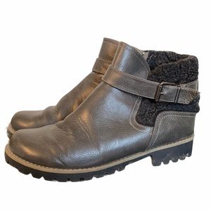 White Mountain Gray Booties